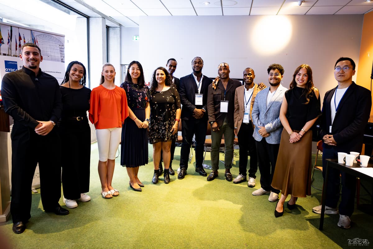Final group photo of conference speakers