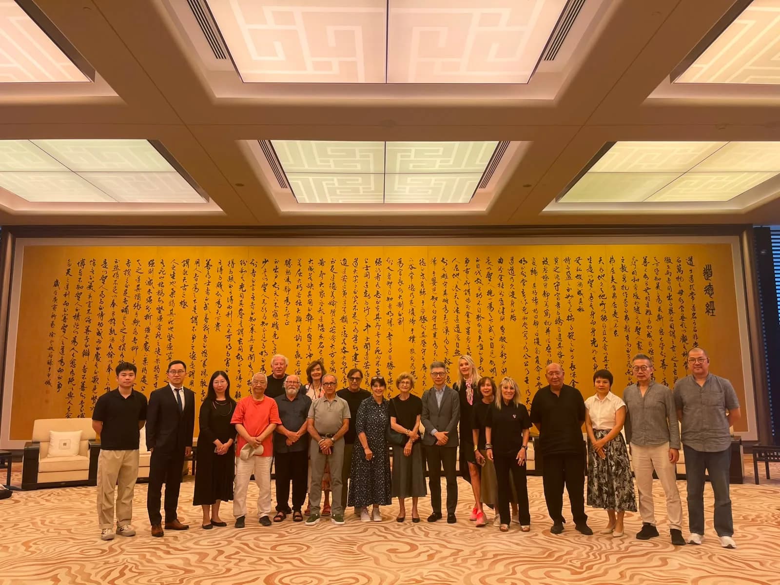 Academic Symposium Held at the Shanghai Art Museum: Art as a Bridge for Dialogue Among Civilizations